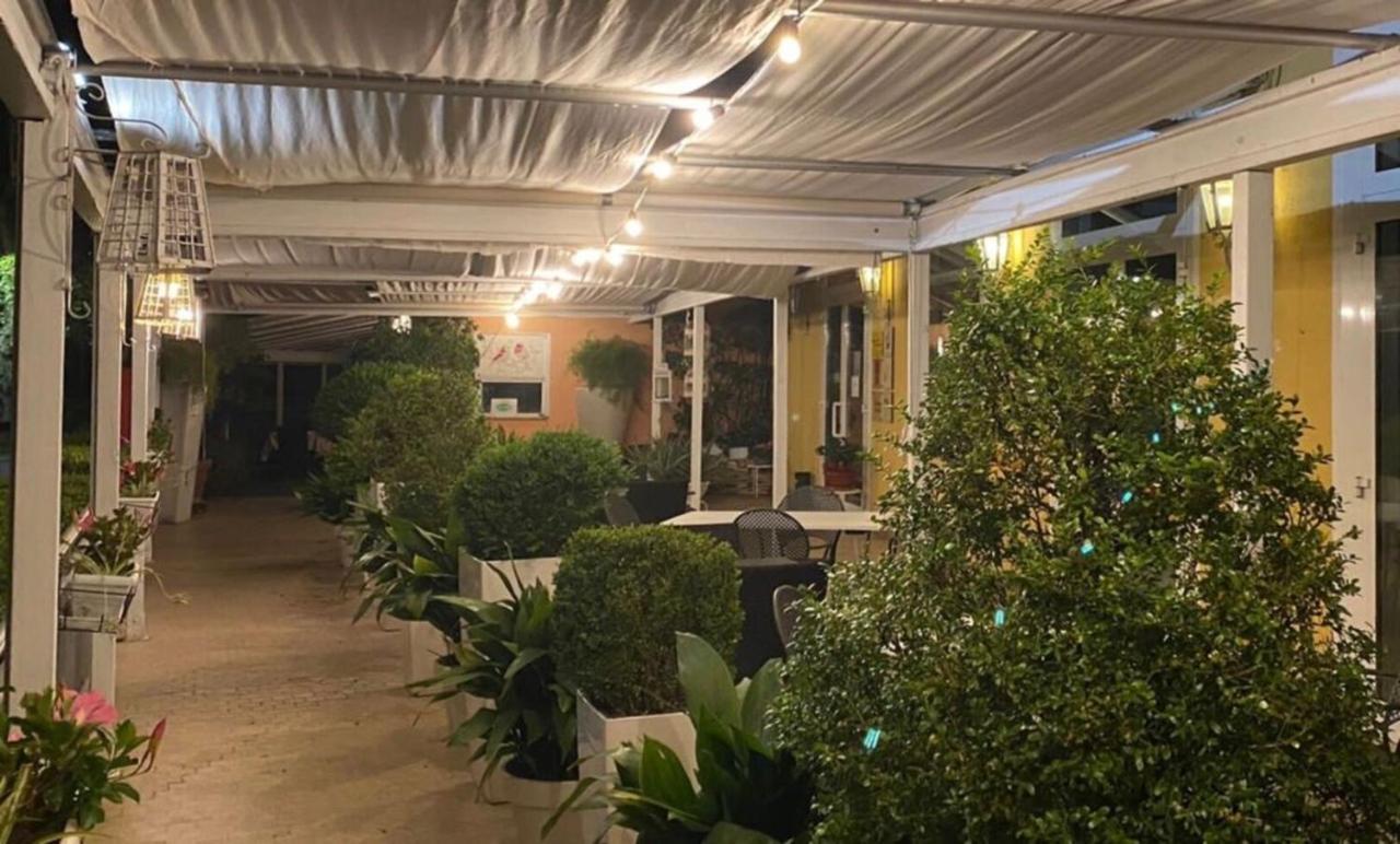 艾科利丽城度假酒店 盖尔吉纳诺 外观 照片